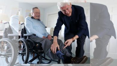 George Bush, Bill Clinton, Socks