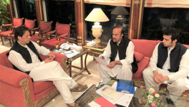 Babar Awan resigns as PM's aide on parliamentary affairs