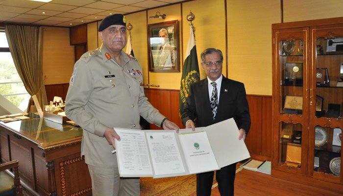 General Qamar Javed Bajwa,Justice Saqib Nisar