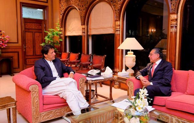 Munir Akram meets Imran Khan