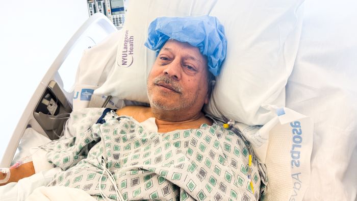 نیویارک:کمیونٹی رہنماامجد خواجہ شدید علیل، دعائے صحت کی اپیل