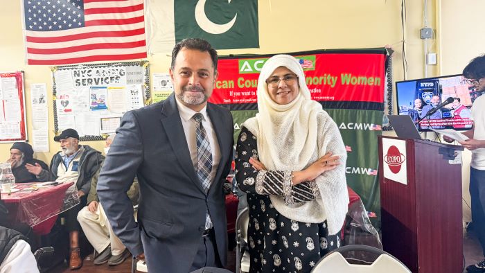 Bazah Roohi (Right), Muhammad Razvi (Left)