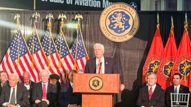 ناسا کاؤنٹی ایگزیکٹو بروس بلیک مین کی تقریب حلف برداری