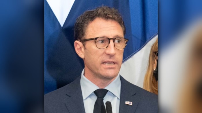 نیویارک سٹی ایمرجنسی مینجمنٹ کے کمشنر زیک اسکول مستعفی