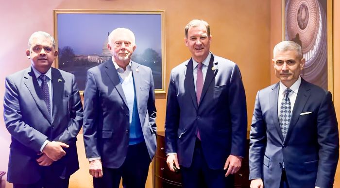 امریکہ ، پاکستان تعلقات کا مستقبل ، ڈیموکریٹ کانگریس مین ٹام سوازی اور ریپبلکن کانگریس مین جیک برگ مین کے زیر اہتمام واشنگٹن میں اہم سمپوزیم