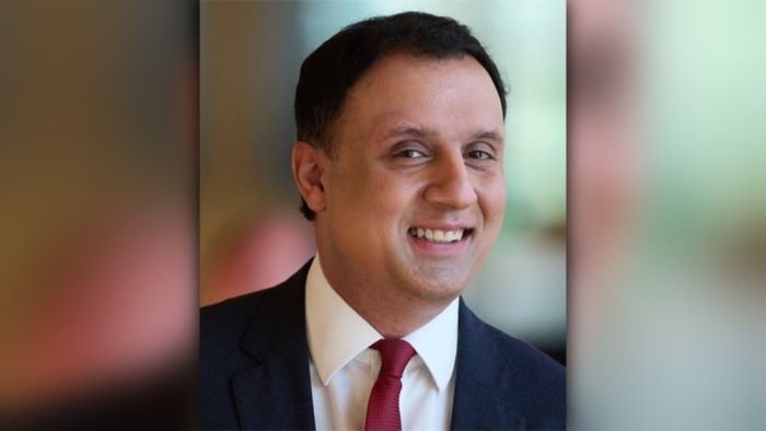سابق گوربر پنجاب کے بیٹے انس سرور